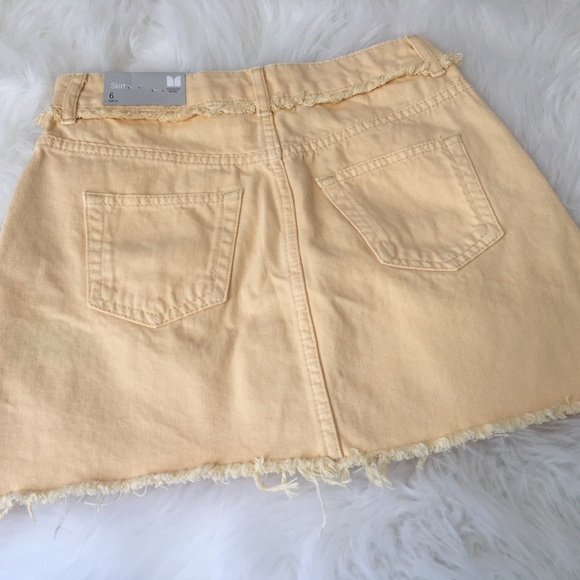 Petite Pastel Yellow Denim Skirt - Picture 3 of 4